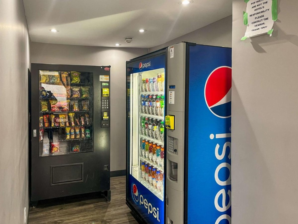 Motel 6 Sault Ste. Marie, ON